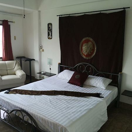 Karon Bellmans Restaurant & Guesthouse מראה חיצוני תמונה