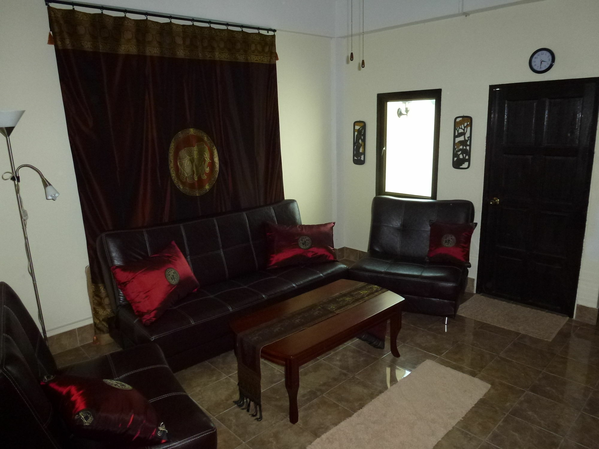 Karon Bellmans Restaurant & Guesthouse מראה חיצוני תמונה