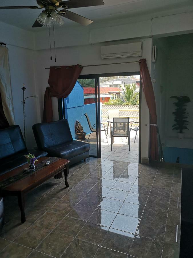 Karon Bellmans Restaurant & Guesthouse מראה חיצוני תמונה
