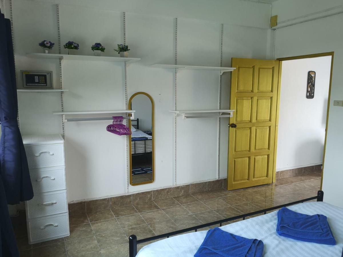 Karon Bellmans Restaurant & Guesthouse מראה חיצוני תמונה