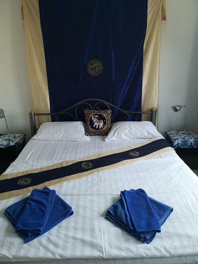 Karon Bellmans Restaurant & Guesthouse מראה חיצוני תמונה